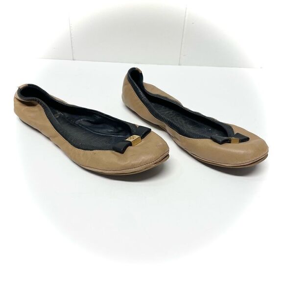 Tory Burch Eddie Logo Bow Two-Tone Ballerina Flat Clay Beige Size 8 - Picture 1 of 8